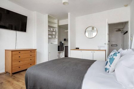 Studio to rent - Photo 3