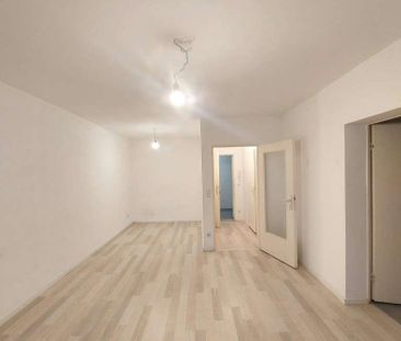 Schickes Single-Apartment mit Balkon sucht neue Mieter! - Foto 2