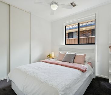 Spacious Courtyard Living with Character Appeal - Photo 2