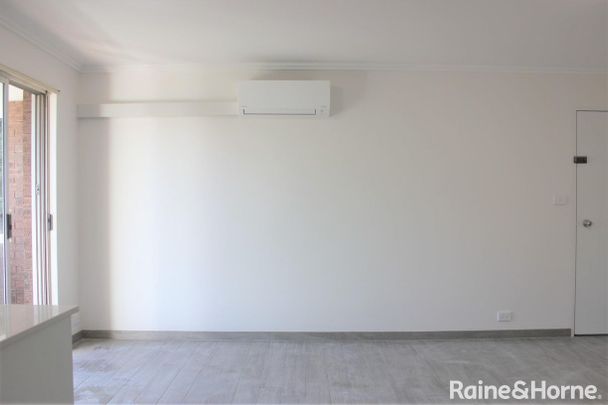 Renovated 2 Bedroom Unit - Photo 1