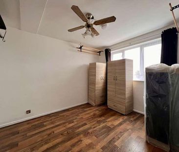 Key Close, London, E1 - Photo 6