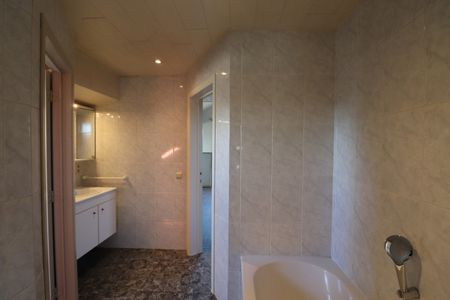 Een dakappartement met 1 slaapkamer op een rustige locatie in Beerse (optioneel met garage). - Photo 4