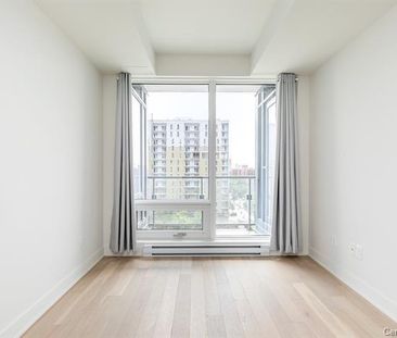 1288 Rue St Antoine O. - Photo 2