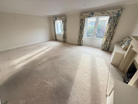 3 bedroom detached house to rent - Photo 4