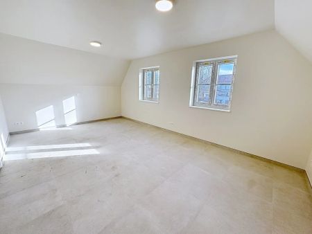 Prachtige en zéér ruime woning met kwaliteitsvolle afwerking - Photo 2