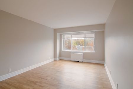 4555 Bonavista Avenue - Photo 3