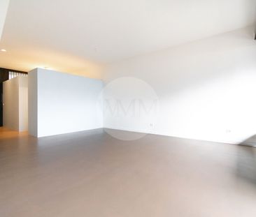 4.5 LOCALI DUPLEX IN CENTRO CITTÀ CON VISTA LAGO - Foto 6