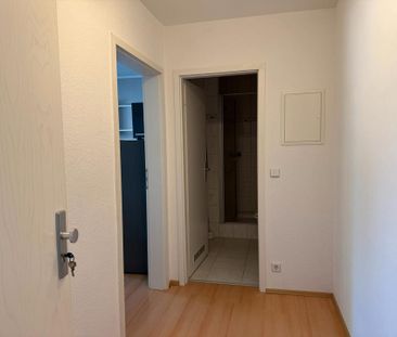familiäre Wohnatmosphäre, Wohnung mit EBK - Photo 6