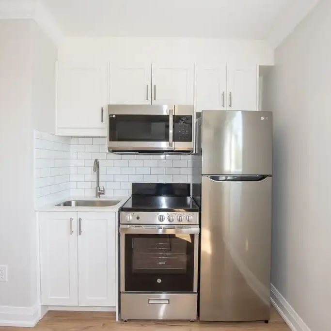81 Empire Street - 3 — Bachelor - Photo 1