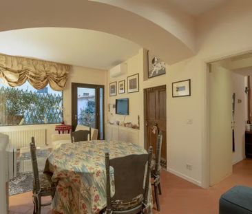 Via Maggio, Florence, Tuscany 50125 - Photo 3