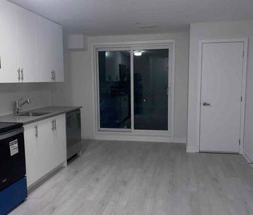 For Lease - 3401 Ridgeway Drive Unit# 415, Mississauga, Ontario - Photo 3