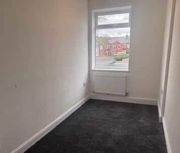 2 bed terraced to rent Cromwell Street, NG18 - Photo 1