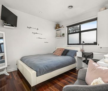 1A South Box Court, Hadfield VIC 3046 - Townhouse For Rent | Domain - Photo 5