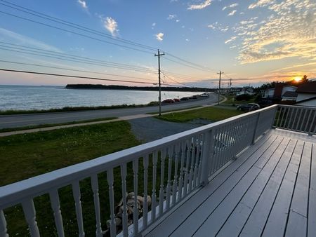 CHARMING 3-BED, 1-BATH SEASIDE FLAT | 1754 SHORE ROAD, EASTERN PASSAGE | $2,595 INCLUDES OIL AND WATER AVAILABLE NOV 1 – OCEAN VIEWS, STEPS TO FISHERMAN’S COVE & BEACHES - Photo 3