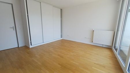 location Appartement T1 DE 30.8m² À MASSY - Photo 3
