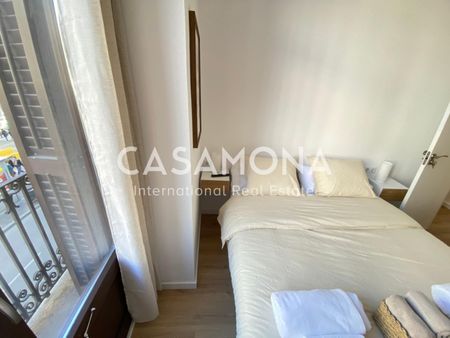 Co-Living Room with Private Bathroom Perfectly Located on La Rambla - Photo 3
