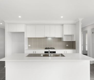 EASY CARE & EFFICIENT LIVING - Photo 6