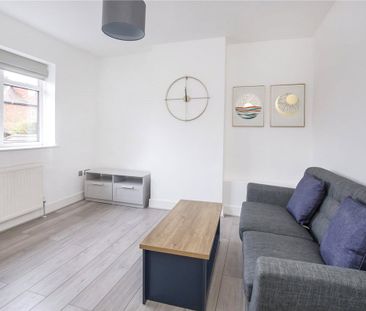 Recently refurbished 1 bedroom furnished apartment is set in the ev... - Photo 2