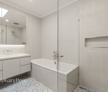 144 Waverley Rd, Malvern East - Photo 3