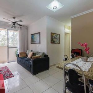 Apartamento para alugar com 62m², 3 quartos e 1 vaga - Foto 2