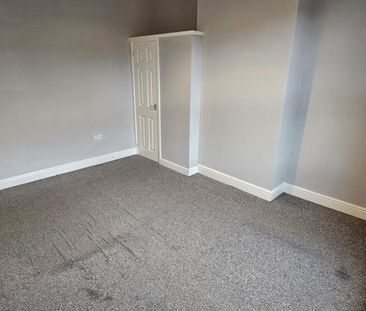 Brown Hill Avenue, Leeds, LS9 6DY - Photo 6