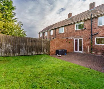 3 bed end of terrace house to rent in Grasswell Drive, Newcastle Up... - Photo 1