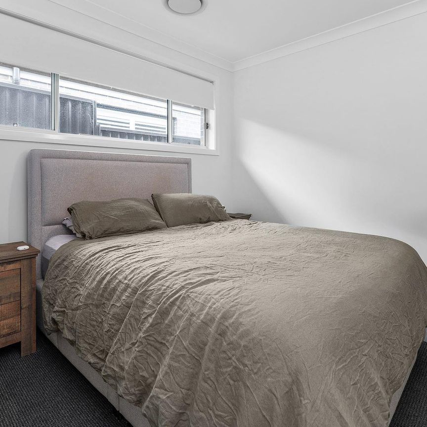 66 Meya Crescent, Fletcher NSW 2287 - House For Rent | Domain - Photo 1