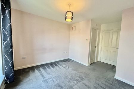 St. Johns Close, PETERBOROUGH - Photo 2