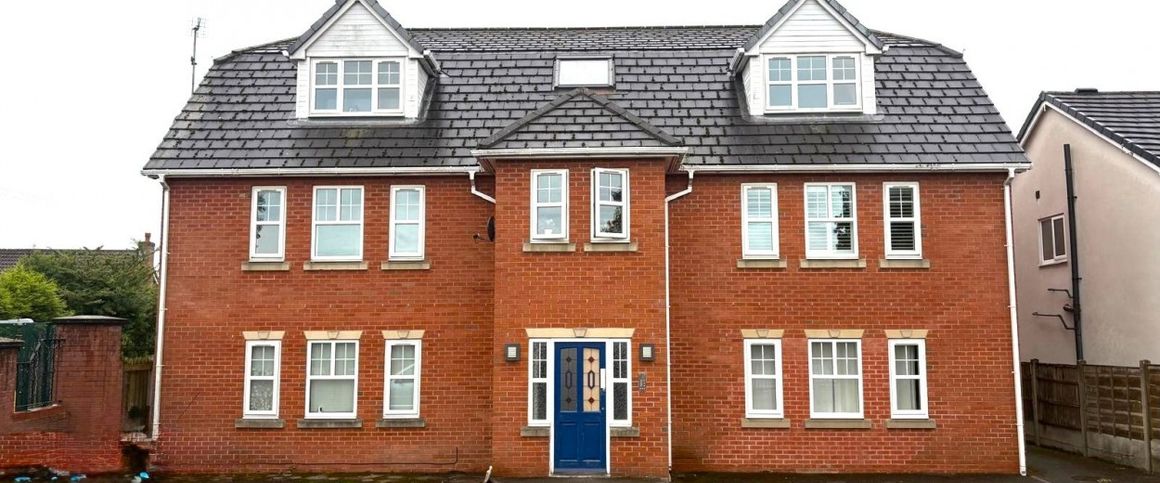 Manor Court, Ashton-in-Makerfield, , UK - Photo 1