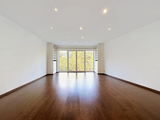 Appartement te huur - Photo 1