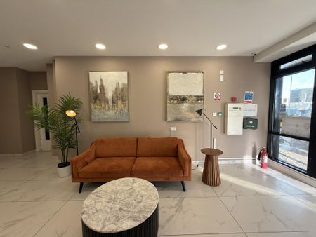 Studio to rent - Photo 2