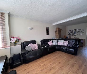 Summerfield Road, Solihull - Photo 3