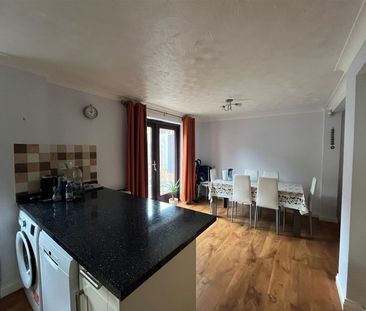 Fraser Close, Weston-Super-Mare, North Somerset - Photo 6