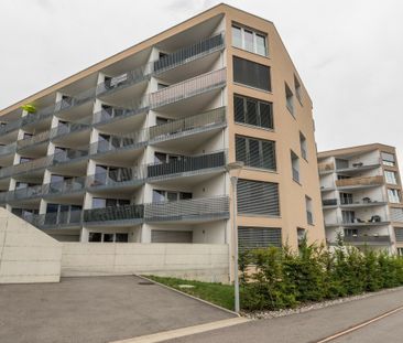 Magnificent 3.5-room apartment, approx. 83 m2, with view of the Moléso - Photo 3