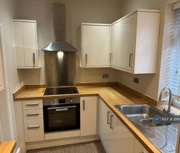 2 bedroom terraced house to rent - Photo 5