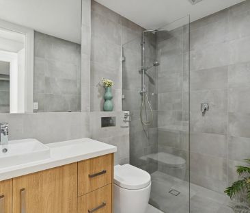 Jade Gardens: Heavenly Top Floor Chic Apartment With Light, Tree To... - Photo 4