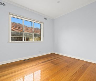 Comfortable 3 Bedroom Home! - Photo 5