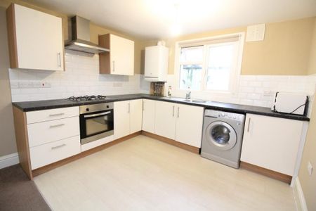 Studio to rent - Photo 5