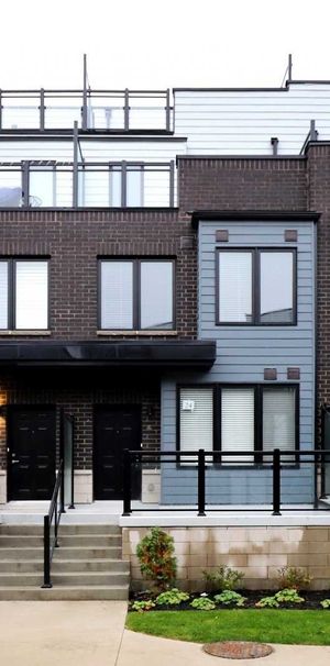 Executive Townhouse w/ Beautiful Upgrades - Photo 1