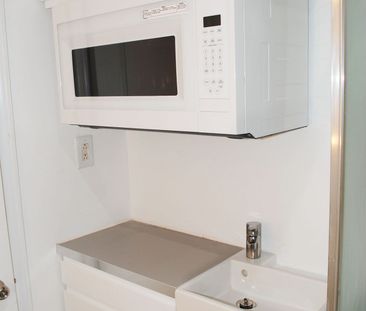 For Lease - 42 St Dunstan Drive Unit# Studio, Toronto, Ontario - Photo 1