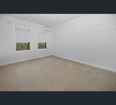 27 Henry Street, Gunnedah, NSW 2380 - Photo 3