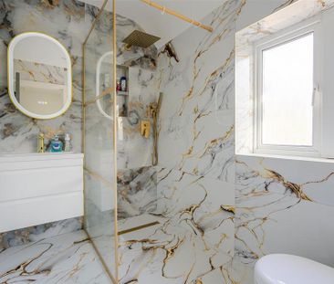 3 bedroom terraced house to rent - Photo 2