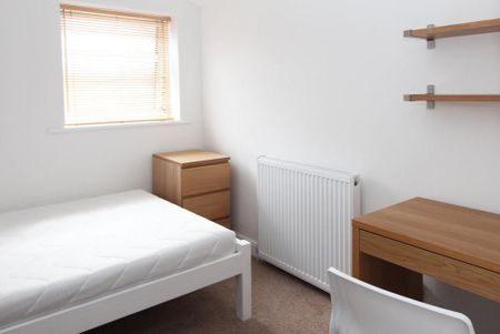1 bedroom terraced house to rent - Photo 2