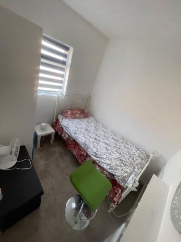 Room in a Shared House, Bristol, BS4 - Photo 4