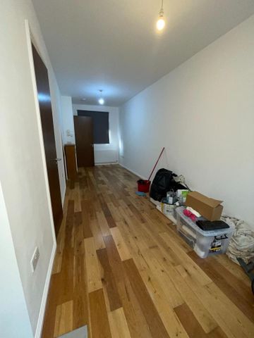 4 bedroom terraced house to rent - Photo 3