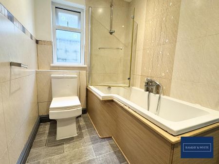 2 bedroom terraced house to rent - Photo 5