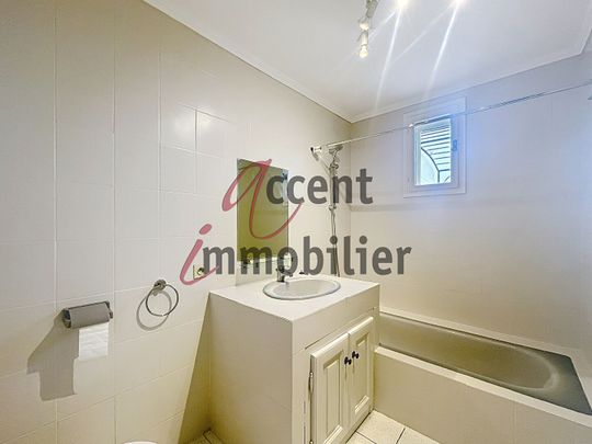 Maison Aureille avec vue sur les Alpilles 5 pièce(s) 134 m2, - Photo 1