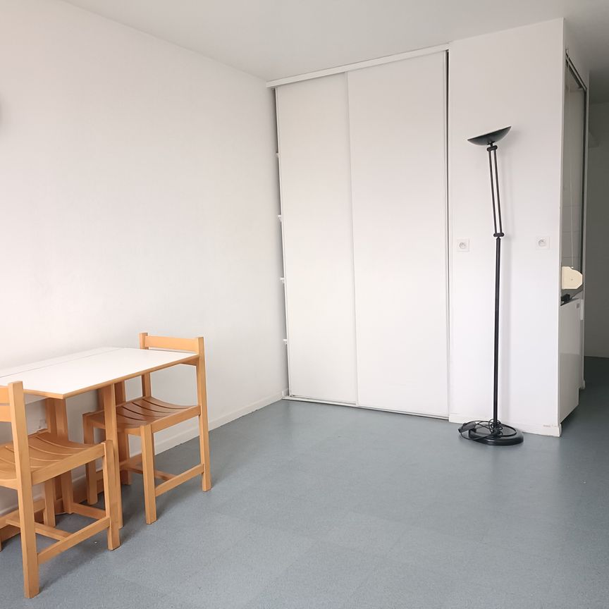 Location Appartement 1 pièce 21m² REIMS 51100 - Photo 1