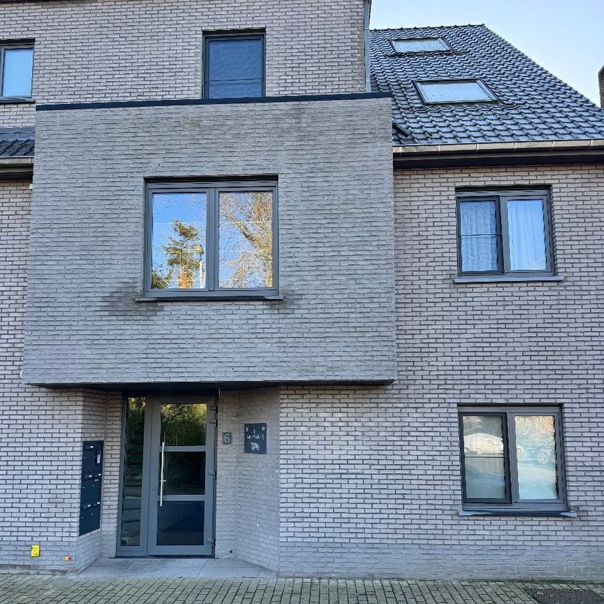 Nieuwbouwappartement met 1 slaapkamer te Eernegem - Photo 1