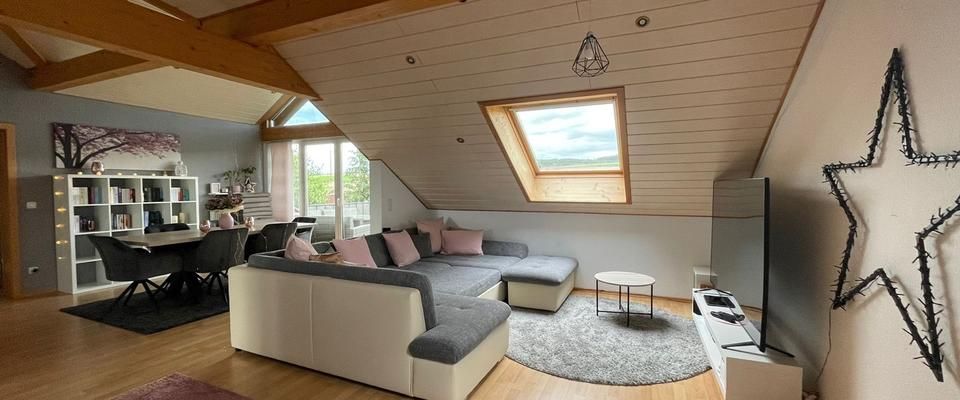 115 qm Dachgeschosswohnung - Photo 1